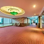 Royal Benja Hotel